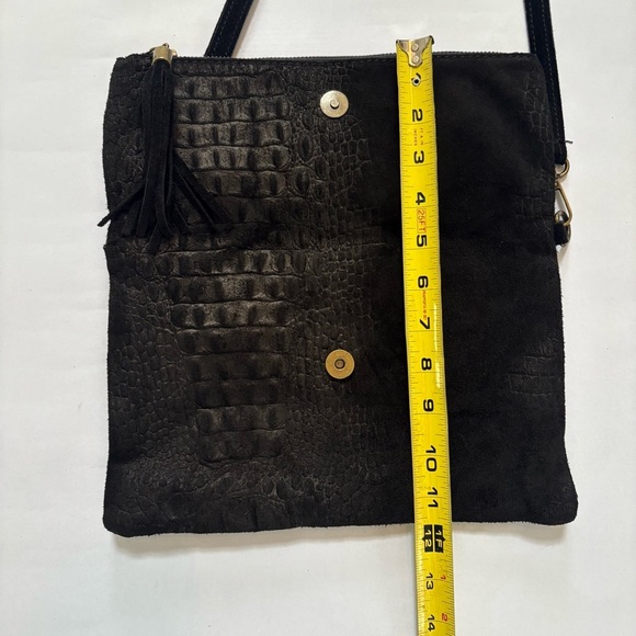 Black Genuine Leather Crossbody Bag Made in Italy - Picture 16 of 16